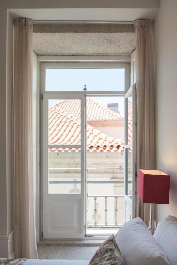 Boutique Rentals-Flores Chic In Historical Center Porto Exterior foto